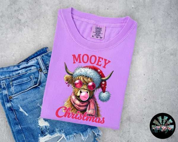 Mooey Christmas Highland Cow T-Shirt and Sweatshirt