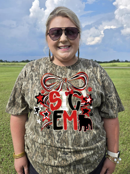 Bottomland Camo GA Bow Short Sleeve T-Shirt
